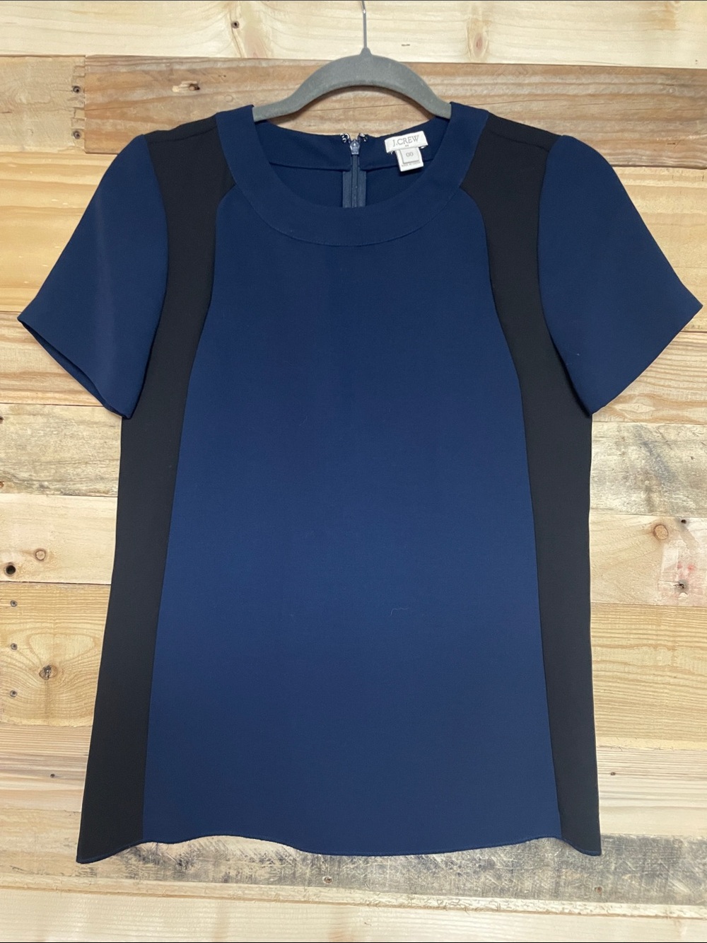 J. Crew size 00 Elegant Blue and Black Lightweight Blouse with Hook and zipper